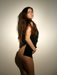 Sofi S - Provocative